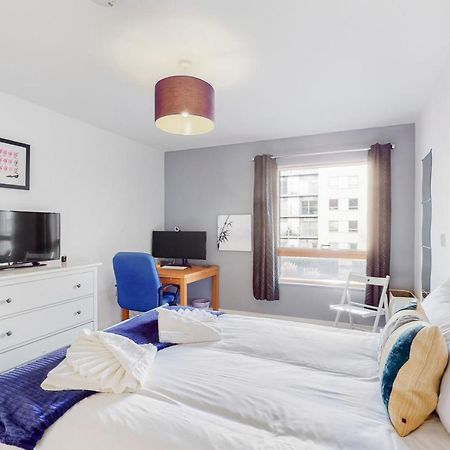 Lovely 1 Bed Apartment In Streatham Londres Exterior foto